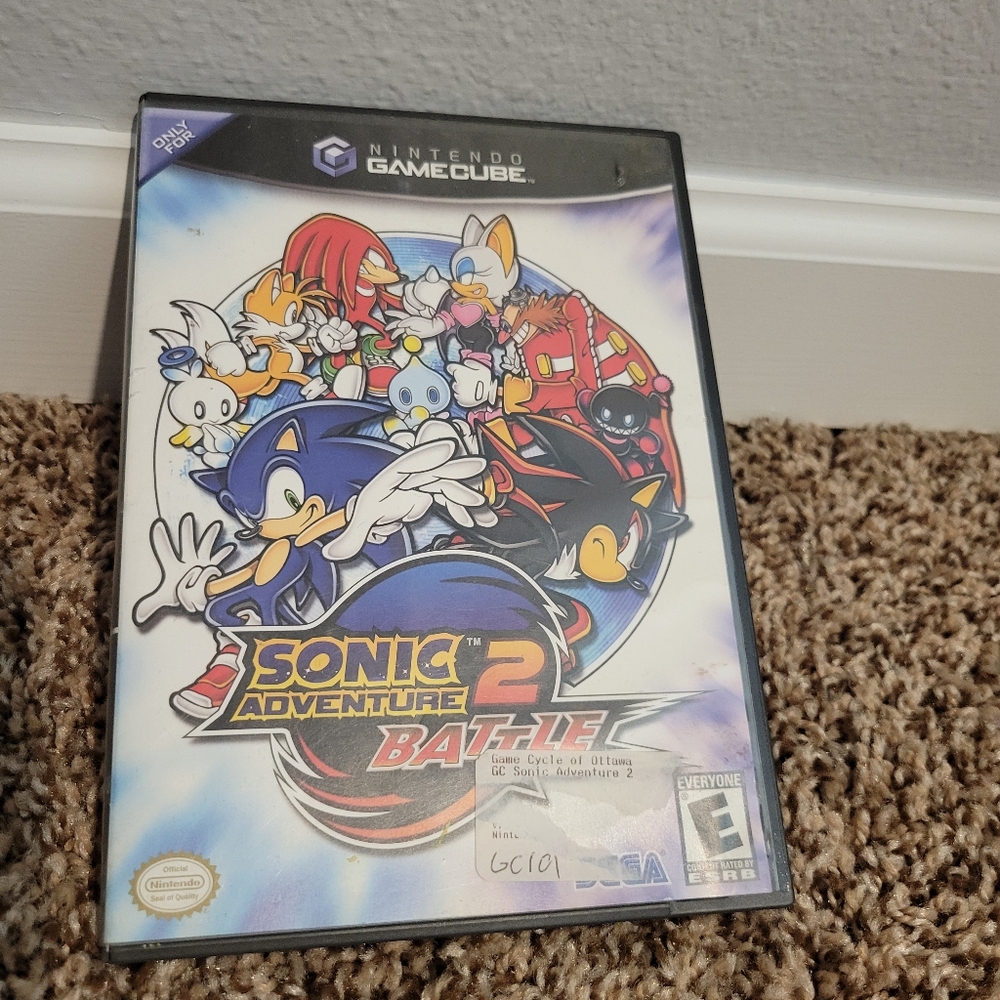 Nintendo gamecube game sonic adventure battle 2. No manual. Smoke free home